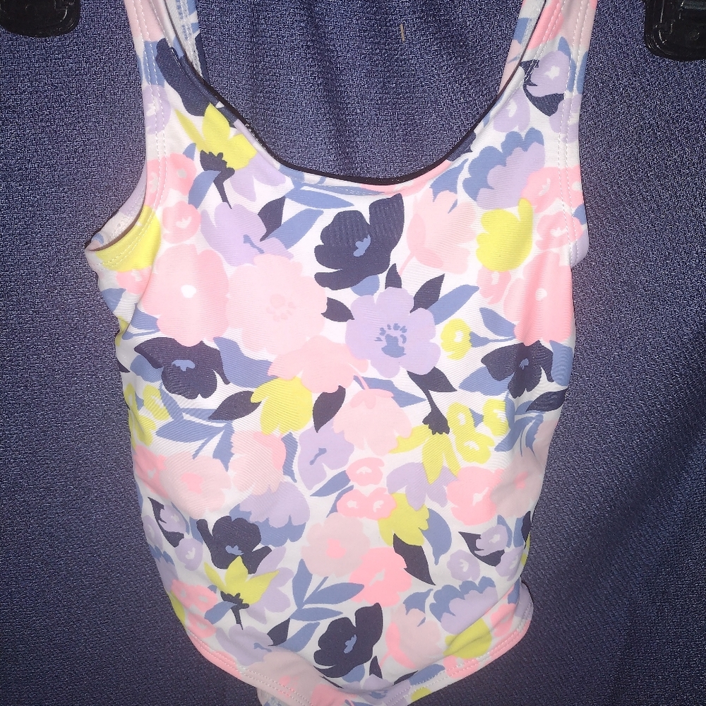 Carter's Girls 4t one piece swimsuit USED